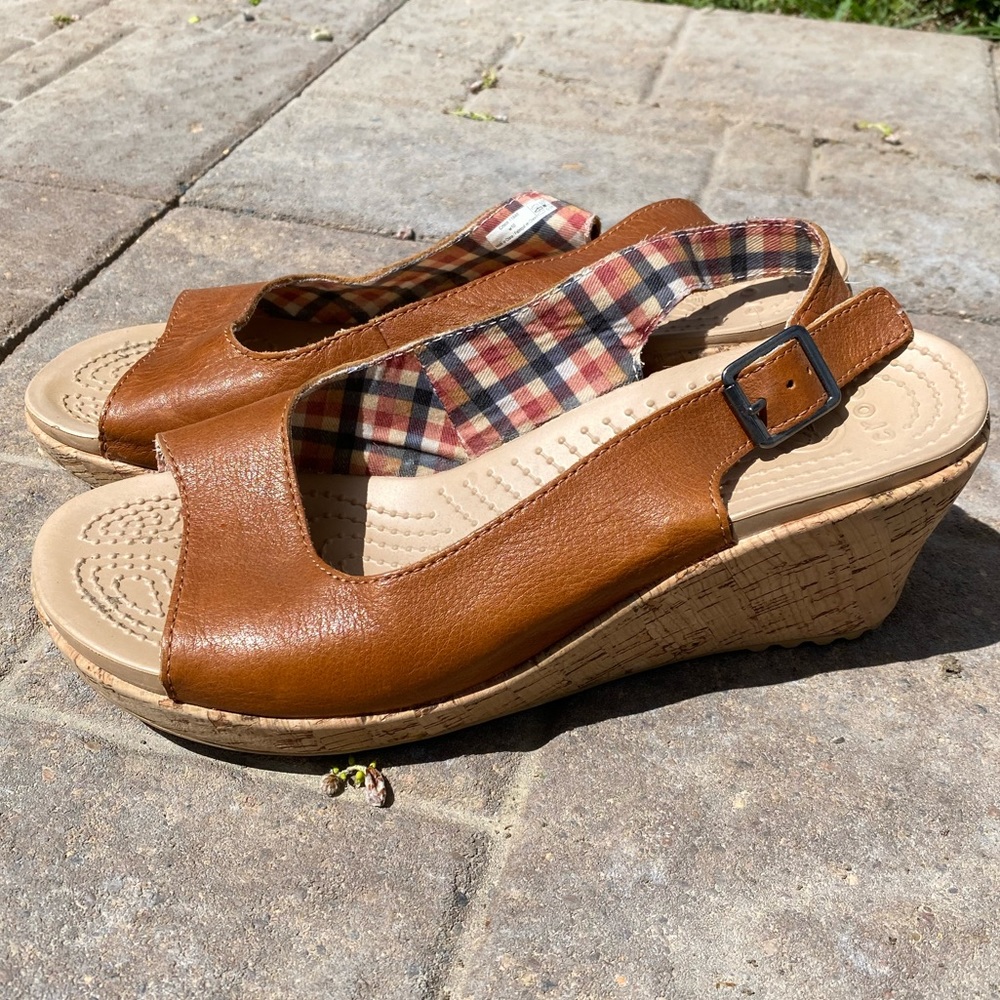 Women Crocs wedge